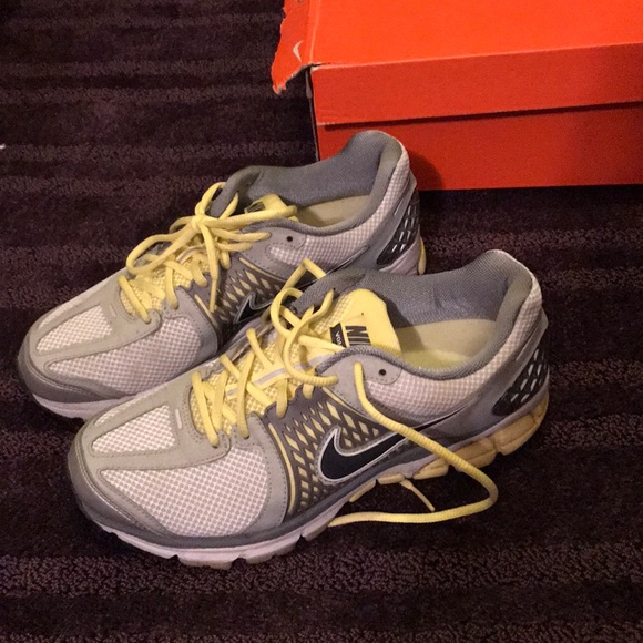 nike vomero 6 womens